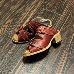 Freebird Caprice - red leather - size 7